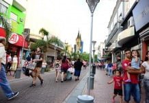 La calle Constitución de San Fernando seguirá como peatonal este jueves 24 calle-constitucion-san-fernando