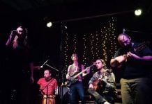 Florideños, alma de folklore y corazón de barrio