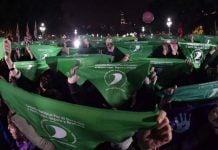 Pañuelazo verde en Pilar por la legalización del aborto