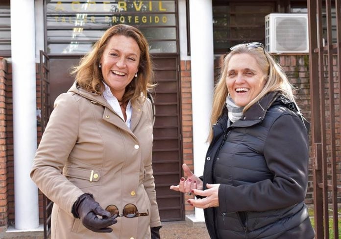 Junto a Marcela Campagnoli en Vicente López 01