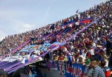 Banderazo por el Dia Universal del Hincha de Tigre