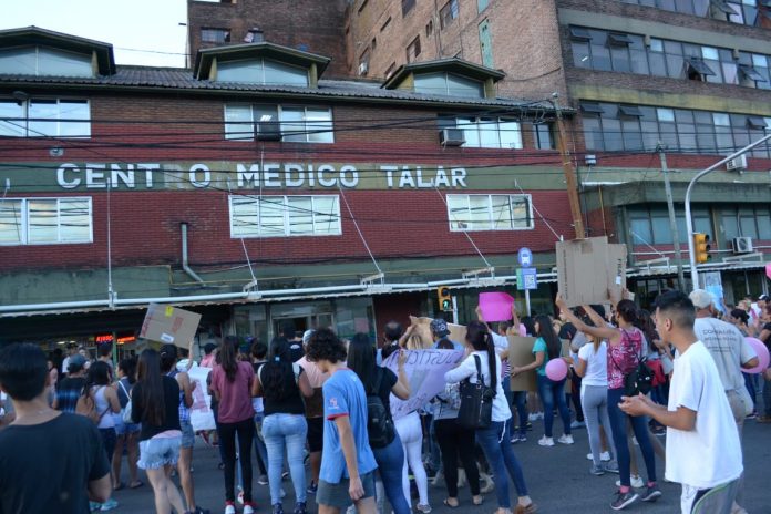 marcha-familia-alma-centro-medico-talar