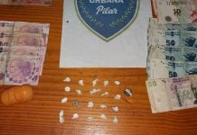 Tras una persecución detuvieron a dealers con chalecos policiales en Pilar
