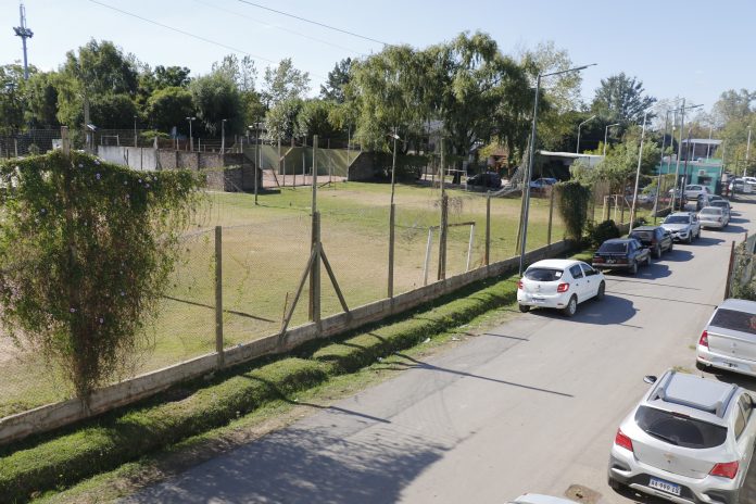 Nuevo Polideportivo Del Viso