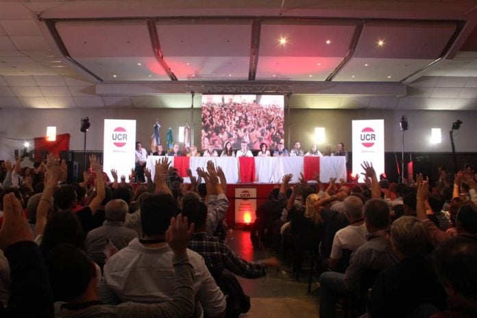 convencion-radicalismo-1
