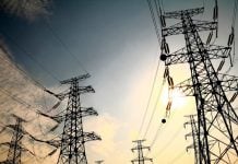 El 100% del suministro eléctrico ha sido restablecido aunque persisten problemas locales