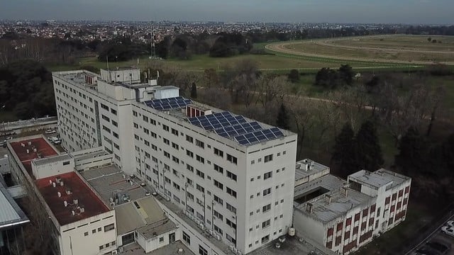paneles-solares- hospital central san isidro