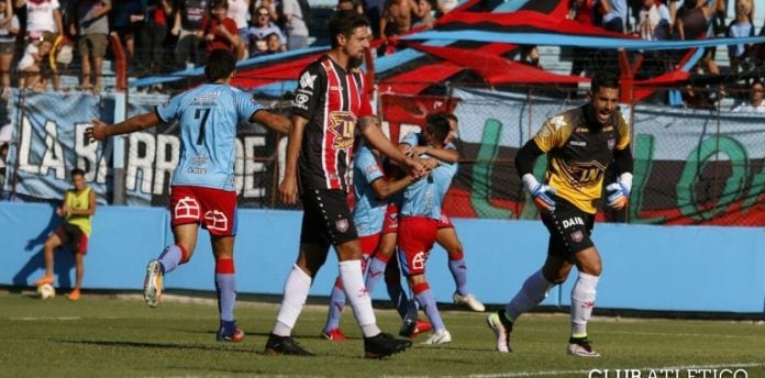 chacarita cabeza agacha