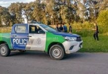Un hombre fue descubierto tirando un cuerpo descuartizado en una calle de Pilar y se suicidó de una puñalada Cuerpo Pilar Villa Astolfi Suicidio