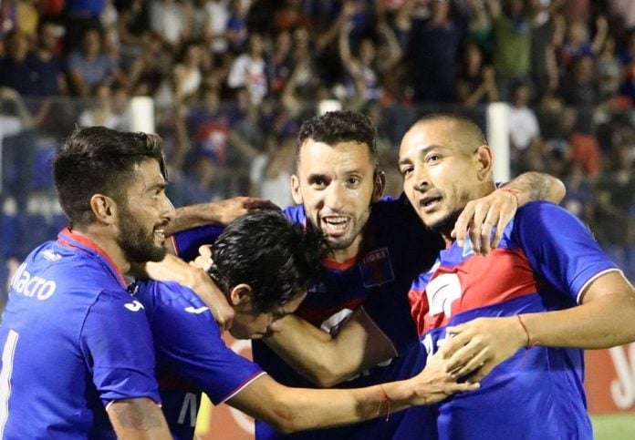 Chino Luna festejo Tigre 2020
