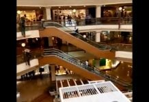 Protestas en shoppings: Trabajadores piden que que cierren sus puertas para prevenir el coronavirus Unicenter Protesta Cuarentena Coronavirus