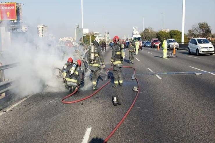 Auto Explosion Saavedra General Paz 2