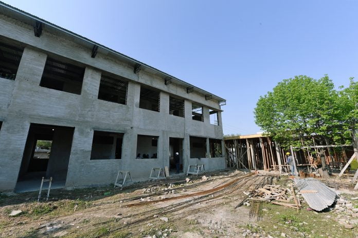 3 Reanudacion Obra Escuela 5