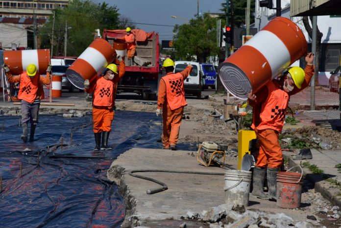 Se Realizará Un Nuevo Boulevard Central Con Parquización, Obras De Pavimentación Y Bacheo, Nueva Iluminación Led Y Reparación De Los Cordones En Mal Estado.