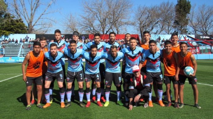 Chacarita Brown De Adrogue. Primera Nacional