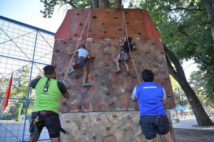 Actividades Recreativas Plazas Malvinas Argentinas