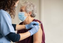 Comenzó la preinscripción de los adultos mayores de Merlo para recibir la vacuna contra el Covid Vacuna Coronavirus Adultos Mayores Preinscripción Merlo
