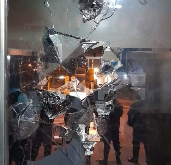 falsa violacion merlo. destrozos comisaria 6ta merlo
