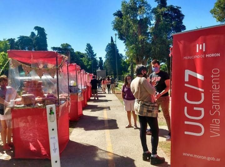 Emprendedores locales: Gran convocatoria en la Feria de la Niñez