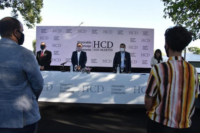 fernando moreira, intendente san martín, apertura sesiones hcd
