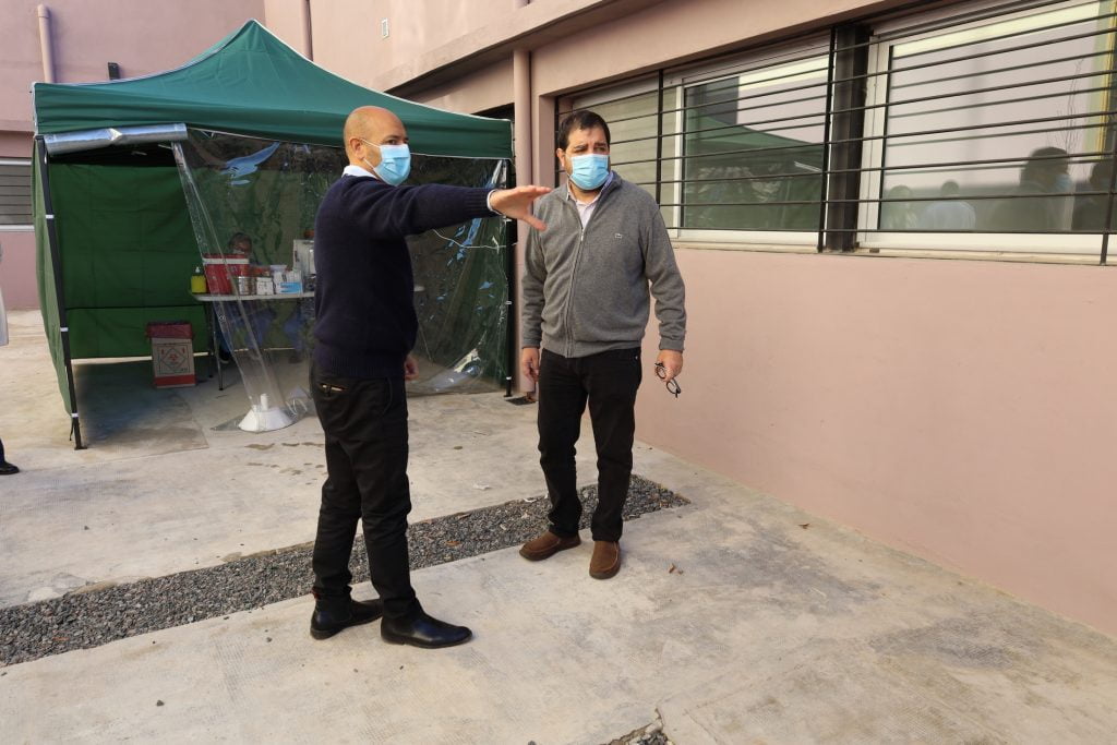 el intendente de san martin fernando moreira visito el nuevo sector del hospital local dr. enrique marengo de villa ballester que permitira dar un salto de calidad en la atencion medica.