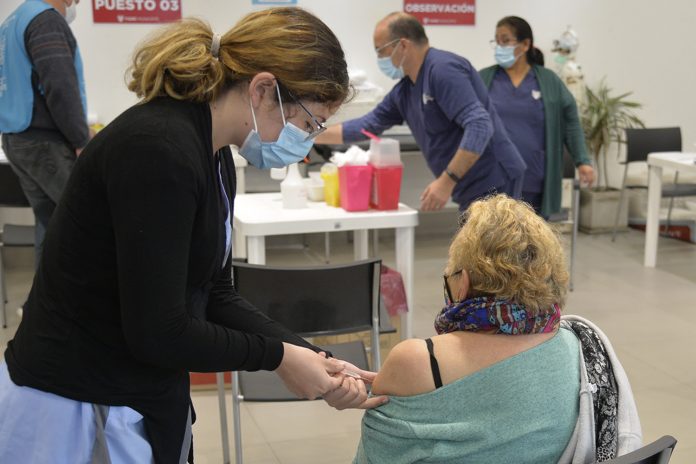 nuevo vacunatorio tigre troncos del talar