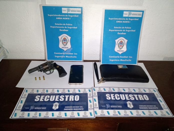 banda robo autos escobar