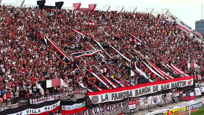 chacarita hinchada tribuna chacarita hinchada tribuna