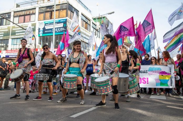 marcha orgullo san martin 32