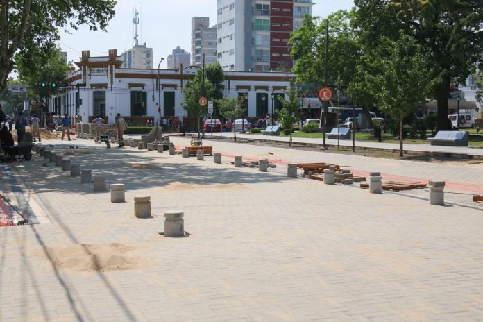 paseo del centro pilar