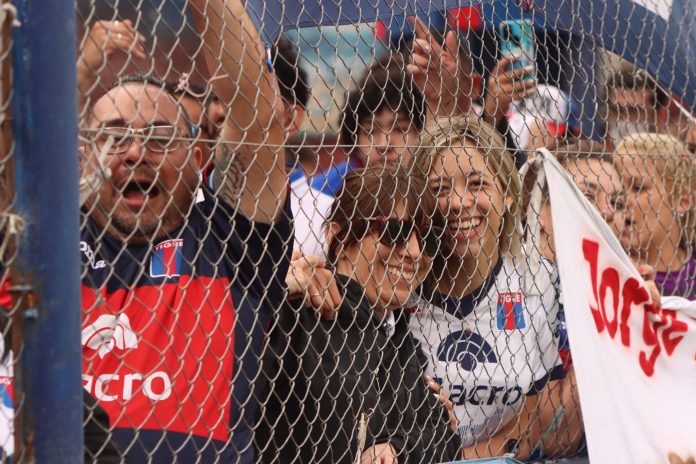 foto hinchas tigre 3