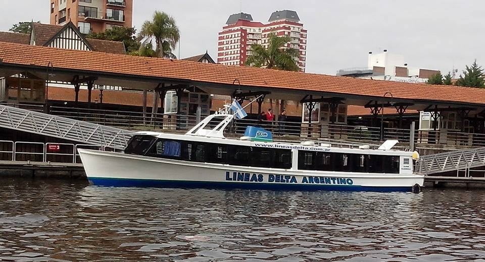 catamaran a uruguay desde tigre