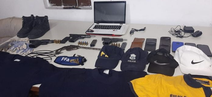 policia pilar ladron robo