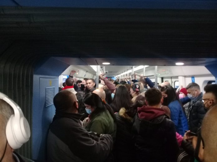 demoras tren mitre suare