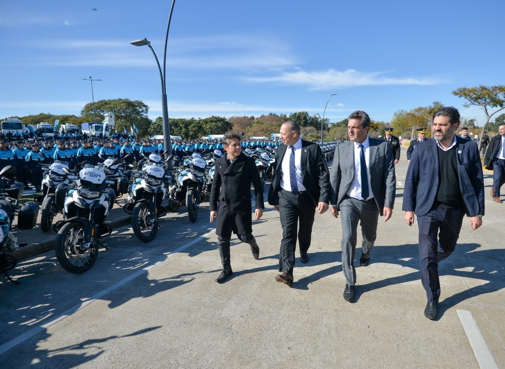 axel kicillof vicente lopez policia 1