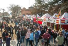 Malvinas Argentinas: feria de colectividades con comidas típicas, artesanos y shows gratuitos durante todo el fin de semana largo feria colectividades sabores mundo 8