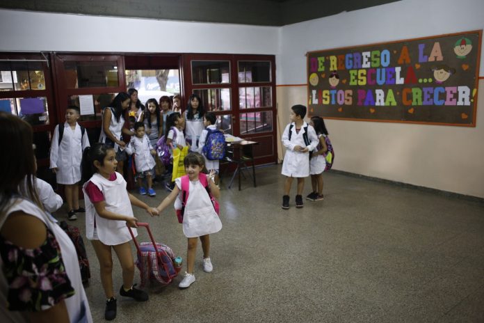 3f apoyo escolar min
