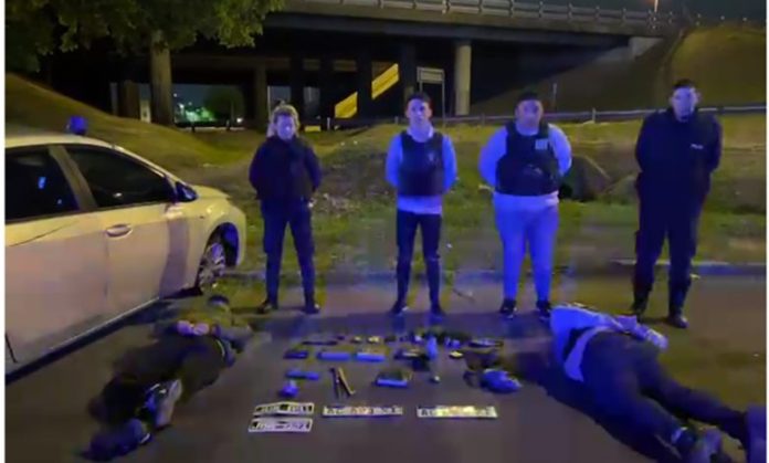 falsos policias detencion castelar