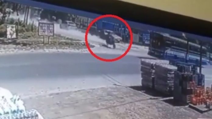 policía choque pilar
