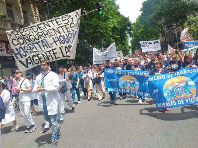 marcha medicos residentes plaza de mayo