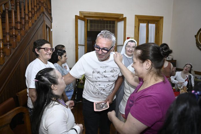 julio zamora brindis trabajdores fin año