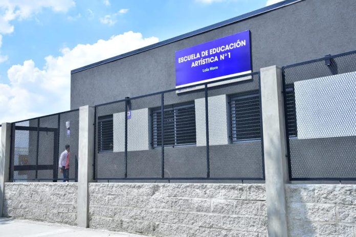 escuela educación artística malvinas nogués