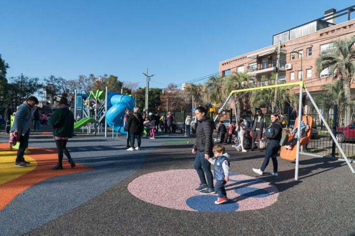 plaza lourdes beccar