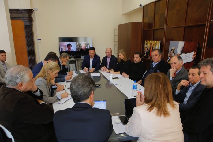 reunion bullrich equipo economico 2023