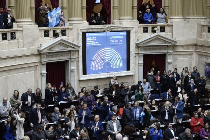 ganancias dputados 1