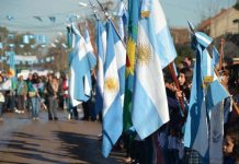 Pilar celebra el 9 de Julio con un desfile cívico y una peña folklórica