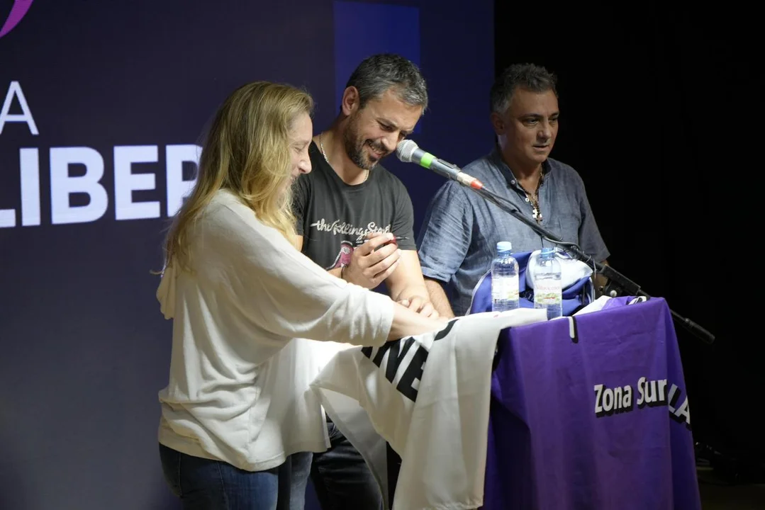 Karina Milei le pidió a la militancia de La Libertad Avanza que "no se  relaje" porque queda "terminar con el modelo de la casta" | Que Pasa Web