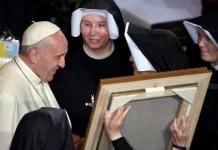 La Iglesia Católica habilitaría la ordenación de mujeres como diaconisas tras histórica cumbre en el Vaticano