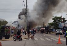 Un incendio destruyó un local de pizza libre en Pilar