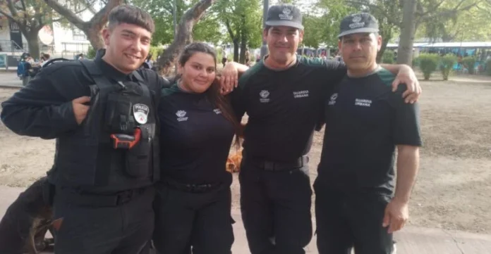 agentes municipales de escobar parto